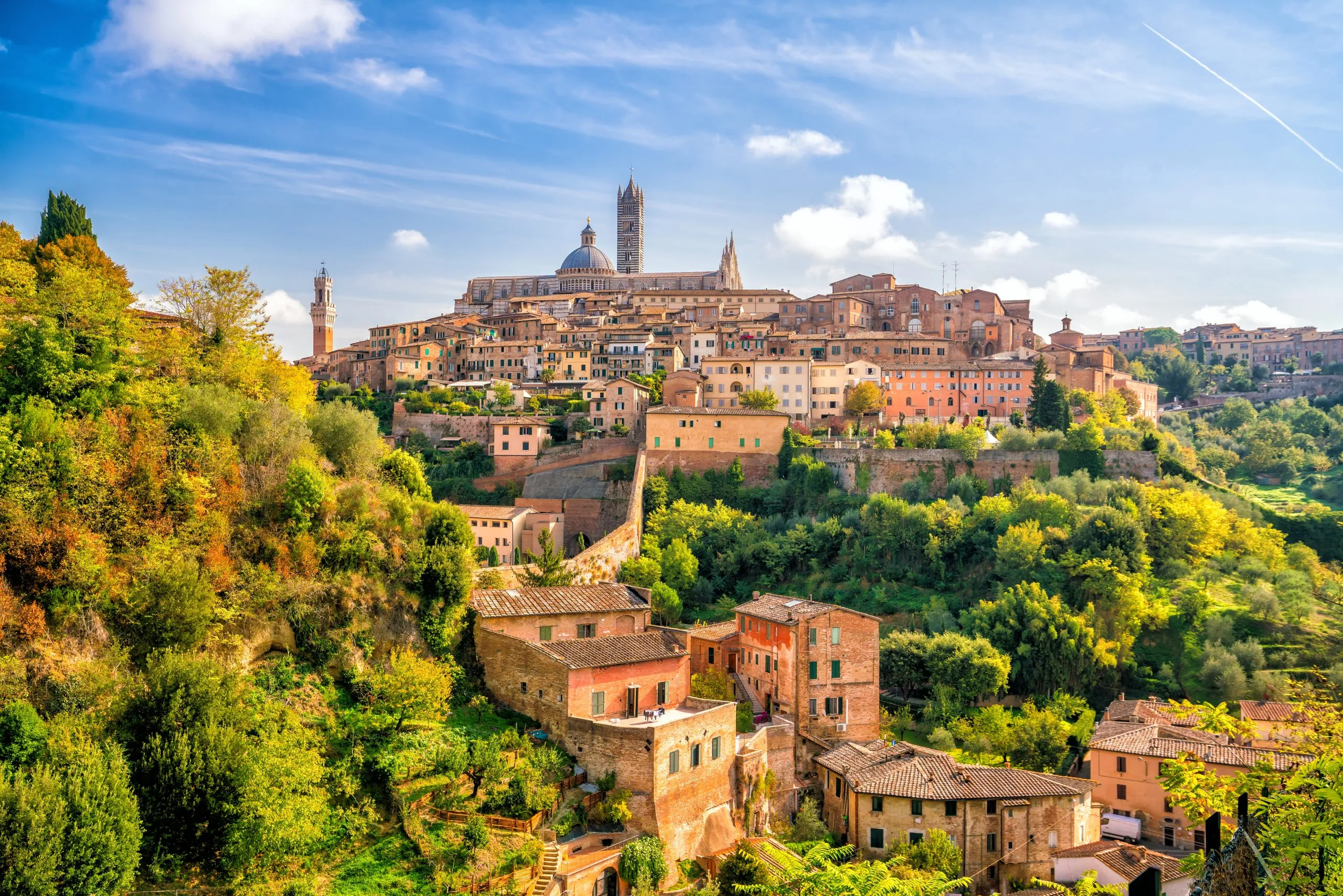 Skyline der Innenstadt von Siena in Italien
